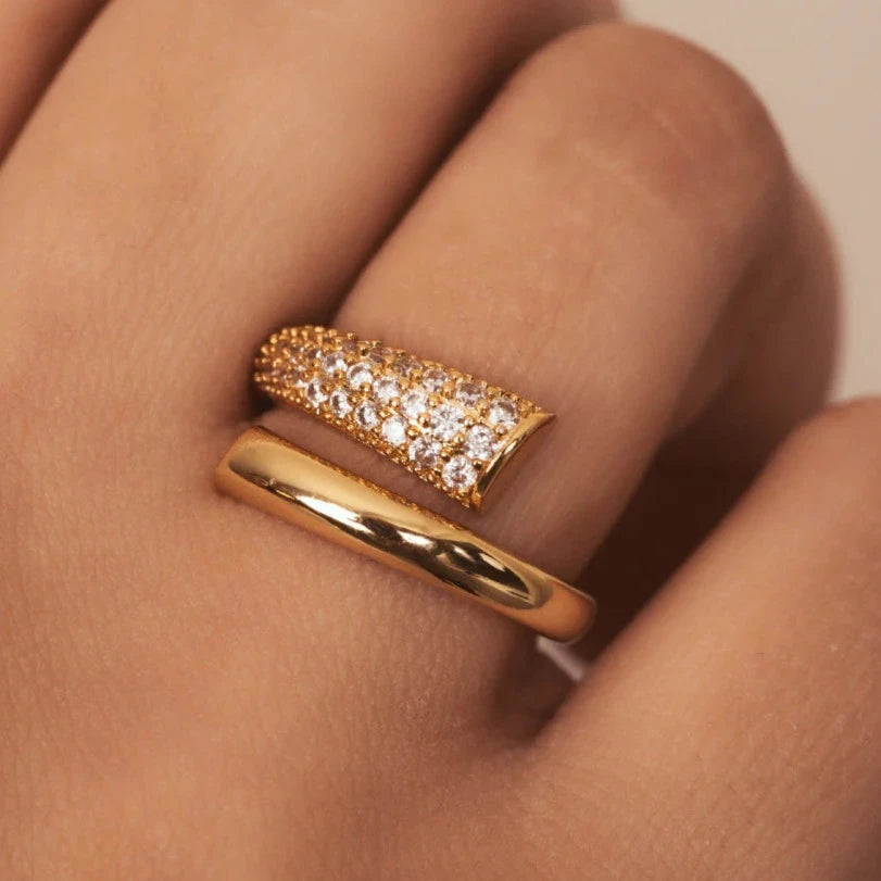 Staccato ring
