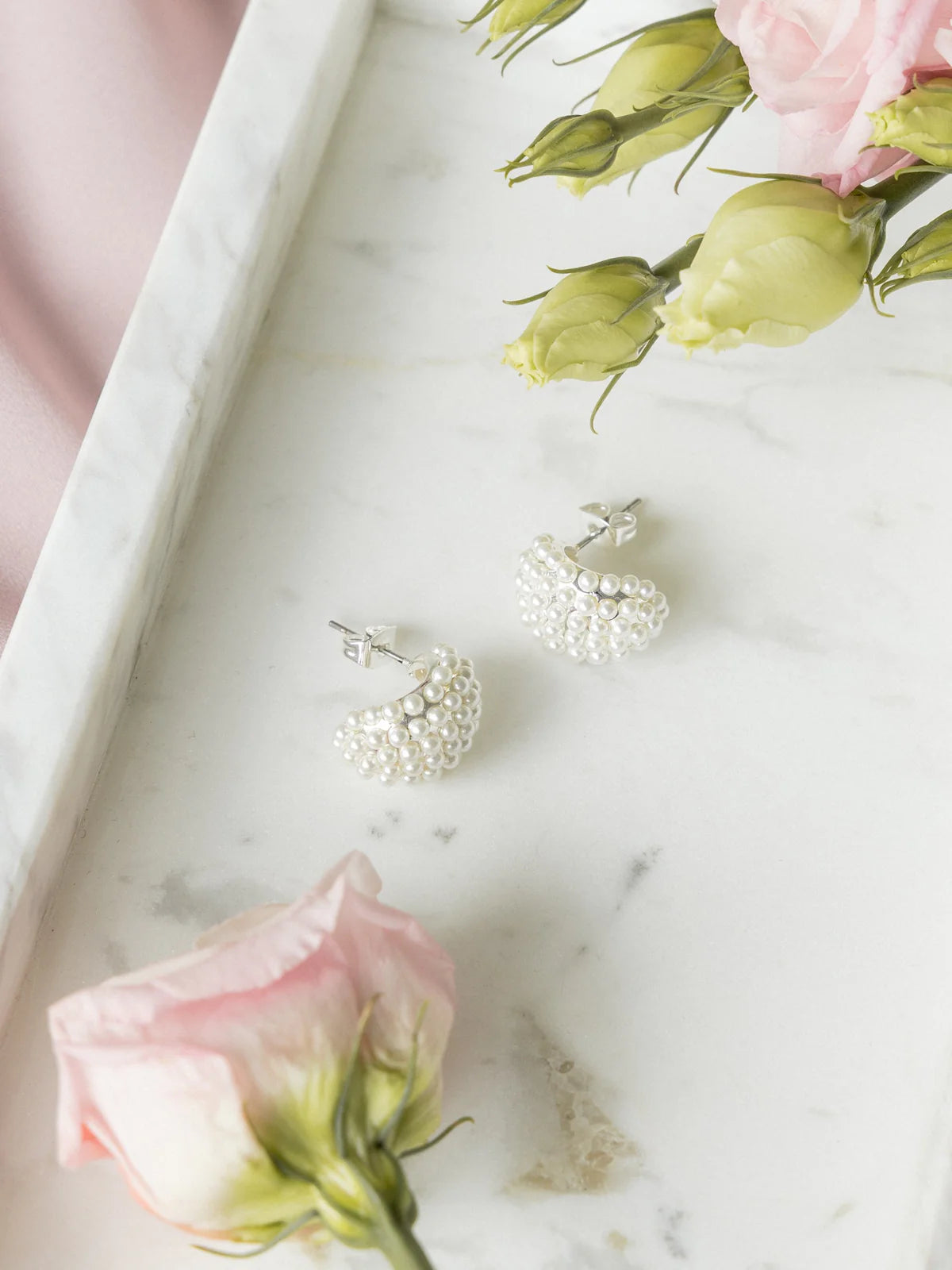 Heloise pearly earrings - Secrets by B