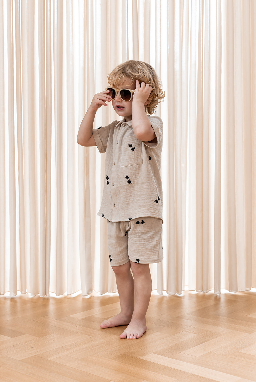 HELLO SHORTS- HUMUS AOP